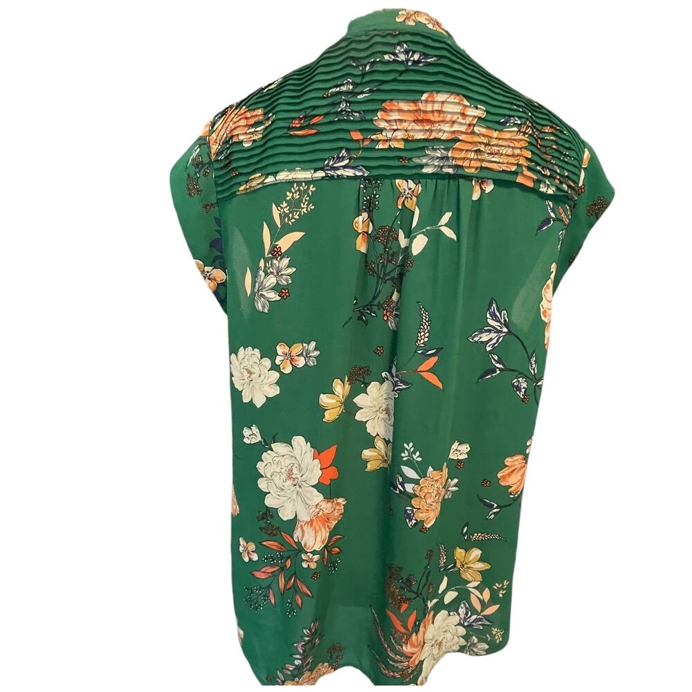 Daniel Rainn Kelly Green Floral Top Womens Medium Petite Pintucked Frayed Edges - Picture 3 of 7